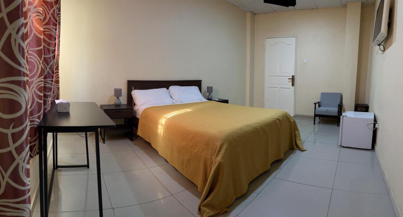 Sky Inn Hotel Freetown Ngoại thất bức ảnh